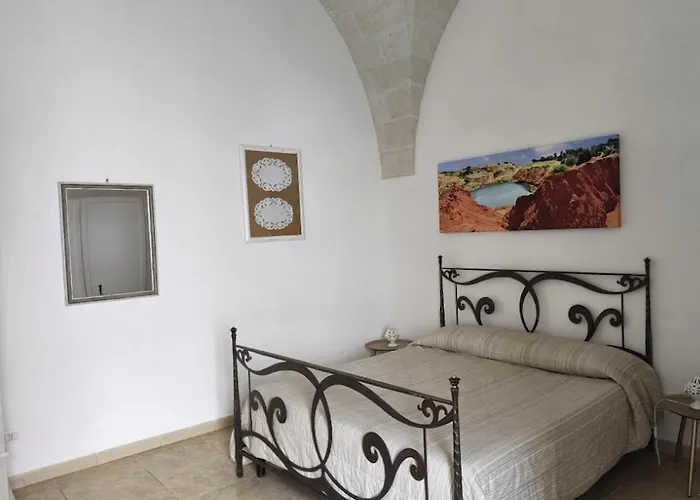 Otrantocasa